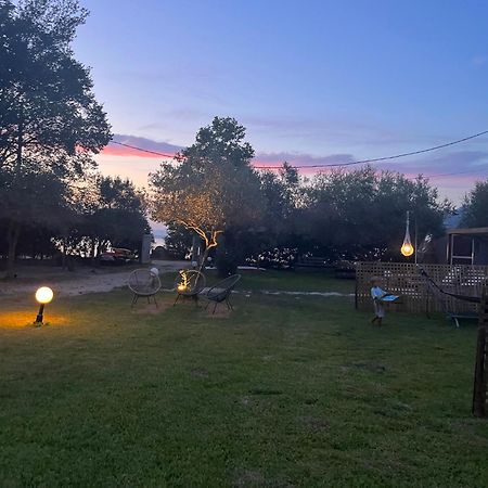Готель Manna Gea Glamping Domes Воніца Екстер'єр фото