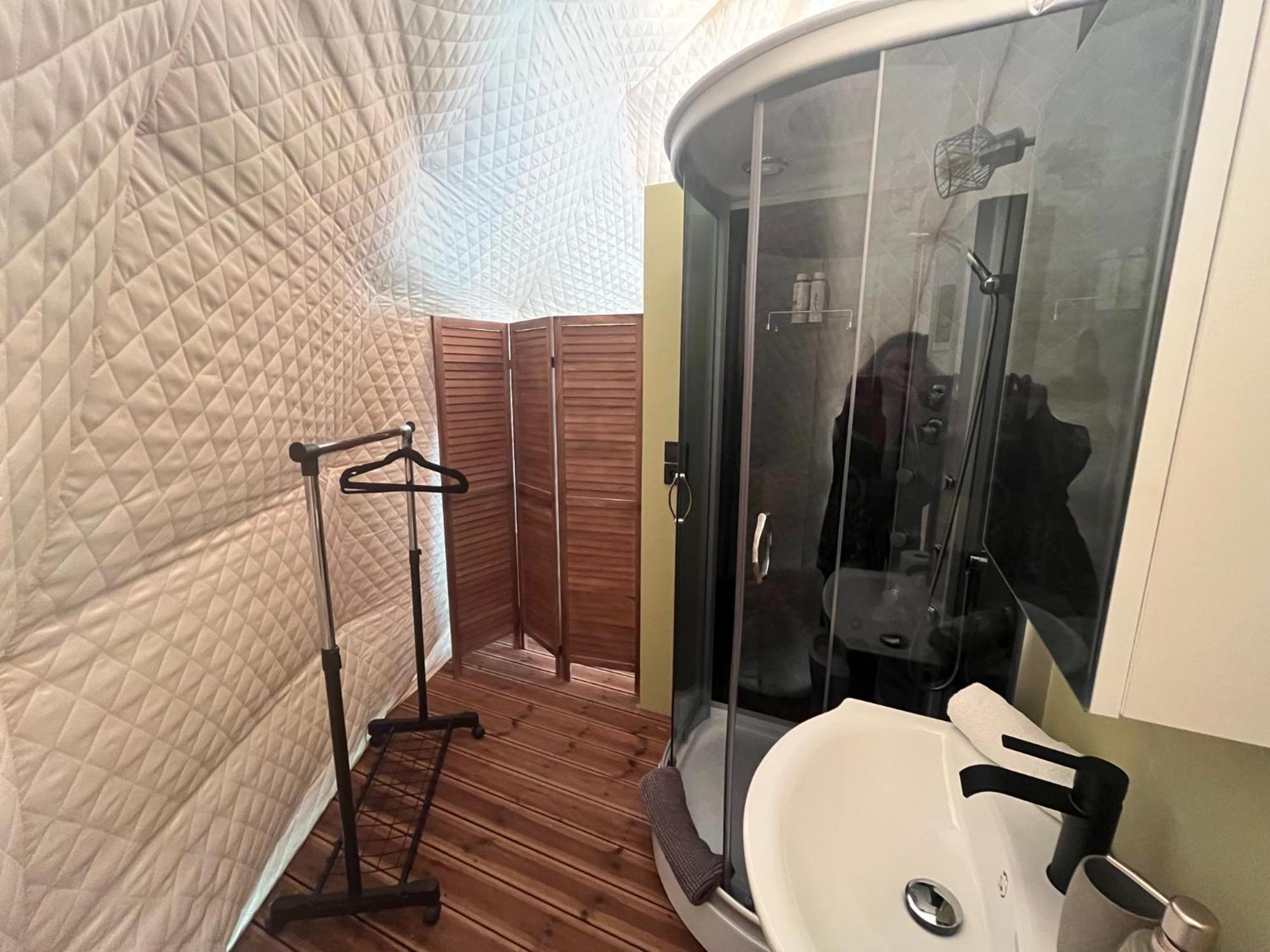 Готель Manna Gea Glamping Domes Воніца Екстер'єр фото